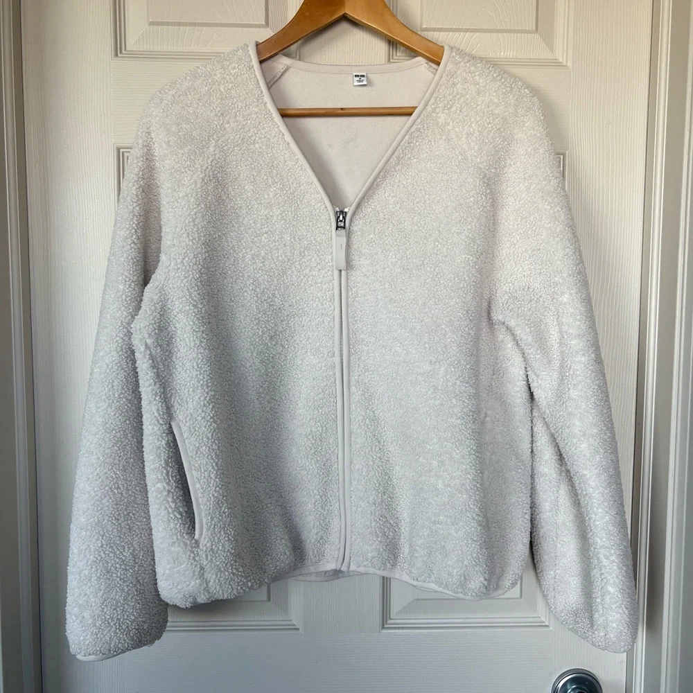 Uniqlo Fleece/Teddy Jacket cream - Picture 3 of 11